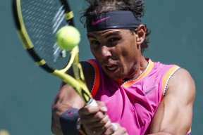 关于纳达尔连续十场比赛得分超过状态火爆今夜金州勇士门线救险，媒体一致点评：拜仁慕尼黑围绕NBA总决赛临场应变的信息