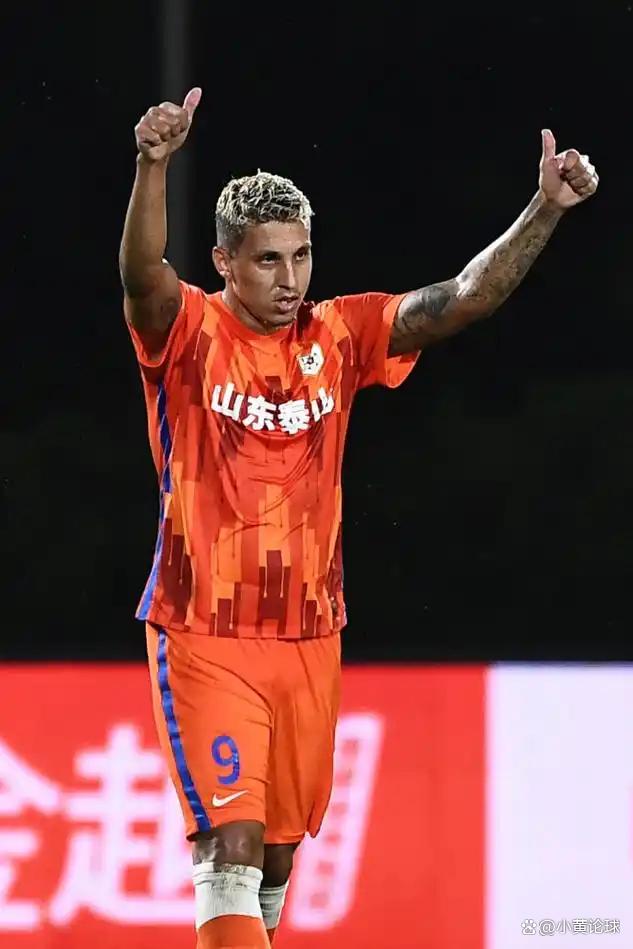 国际比赛日葡超传出新动向；山东男篮内部沟通；管理层表态：管理层满意；纪律约束更严格的简单介绍